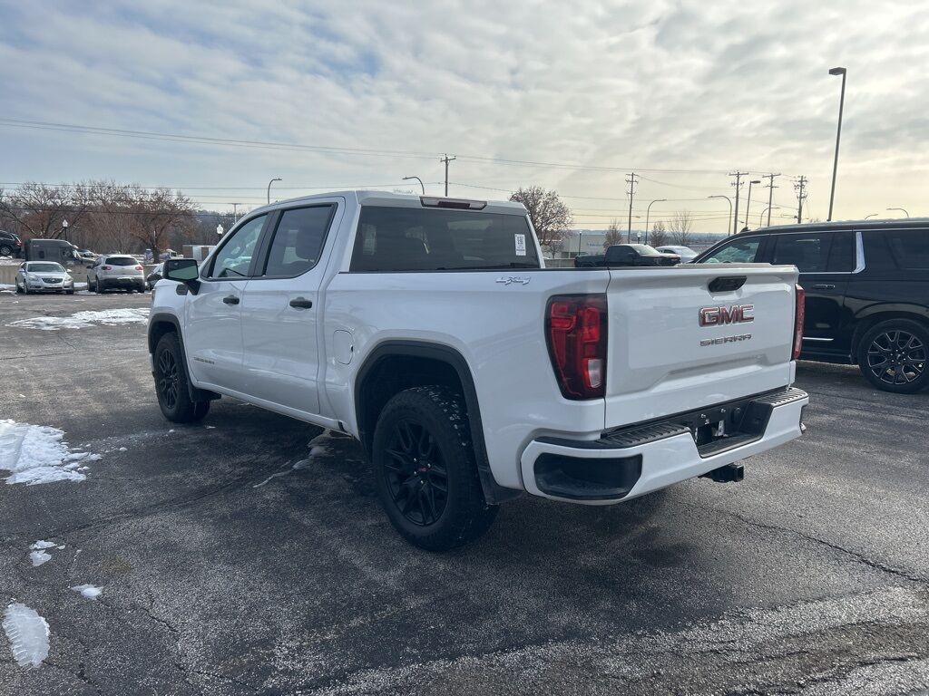 2023 GMC Sierra 1500 Pro Akron