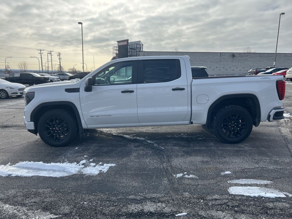 2023 GMC Sierra 1500 Pro Akron