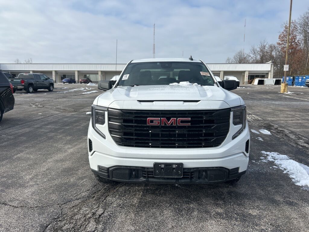2023 GMC Sierra 1500 Pro Akron