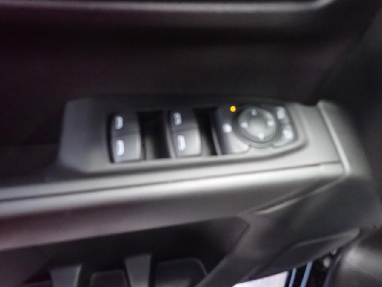 2023 GMC Sierra 1500 Pro CREW CAB 5&apos;8&quot; BOX Listowel ON