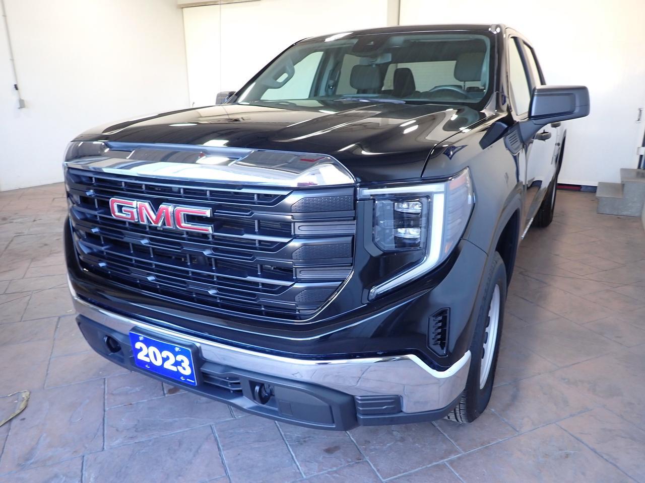 2023 GMC Sierra 1500 Pro CREW CAB 5&apos;8&quot; BOX Listowel ON