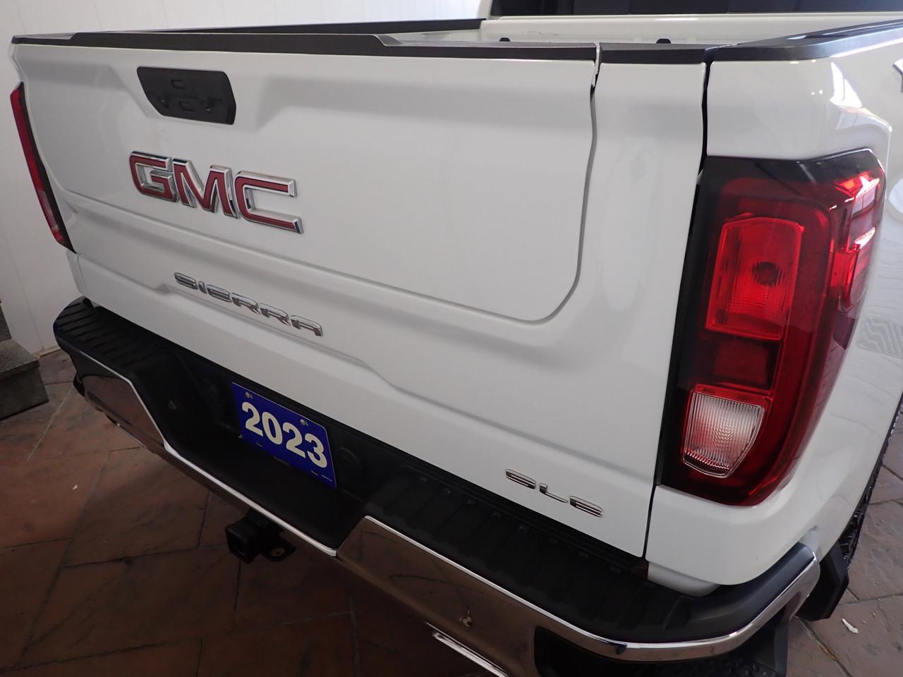 2023 GMC Sierra 1500 SLE 4WD CREW CAB 5&apos;8&quot; BOX POWER SEAT Listowel ON