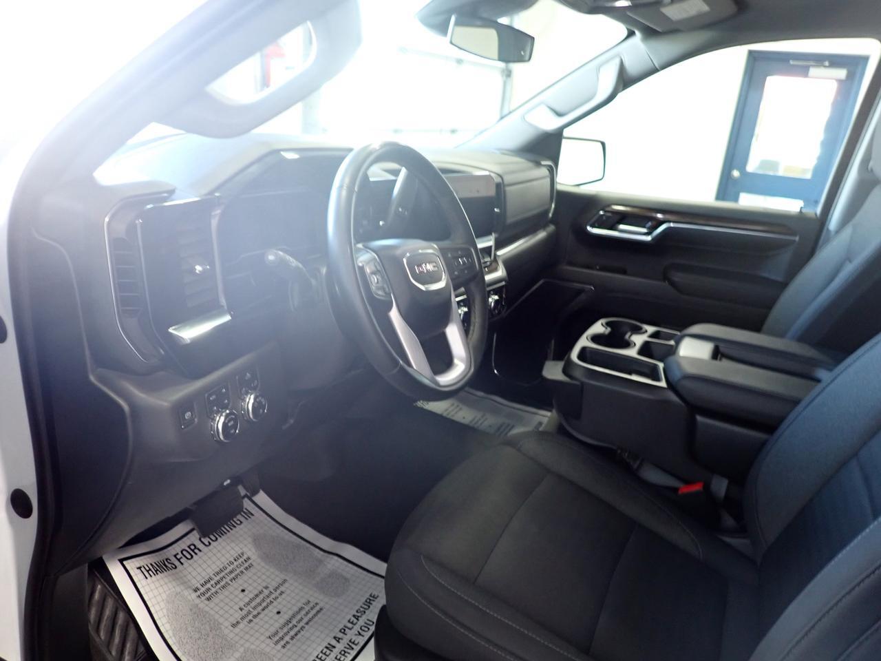 2023 GMC Sierra 1500 SLE 4WD CREW CAB 5&apos;8&quot; BOX POWER SEAT Listowel ON