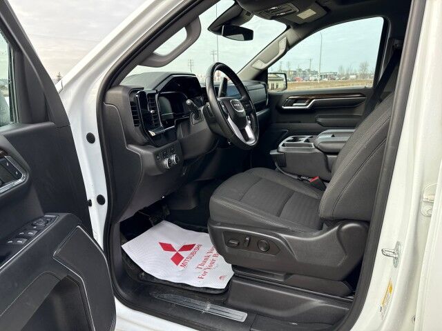 2023 GMC Sierra 1500 SLE Grande Prairie AB