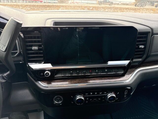 2023 GMC Sierra 1500 SLE Whitecourt AB