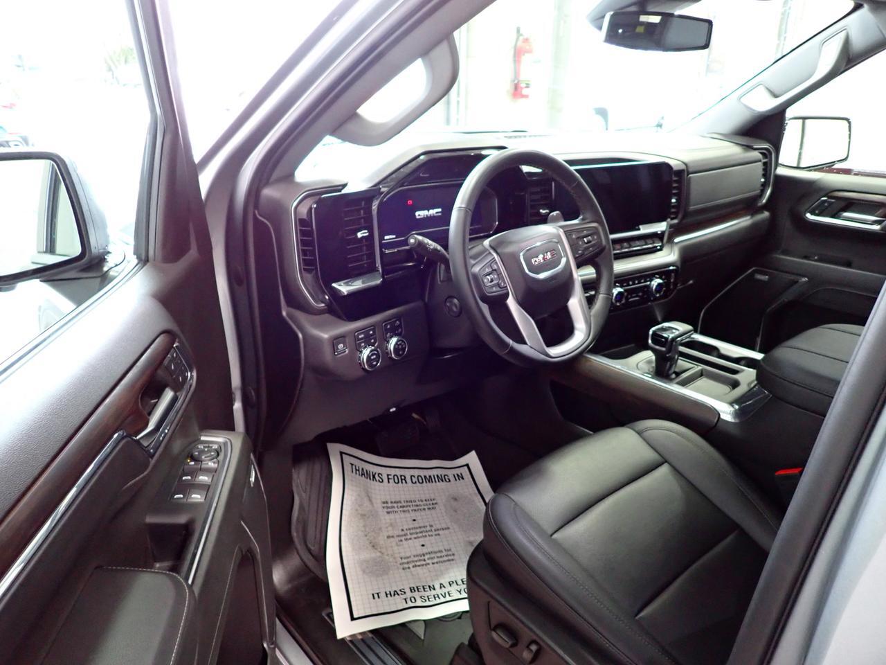 2023 GMC Sierra 1500 SLT 4WD CREW CAB LEATHER Listowel ON