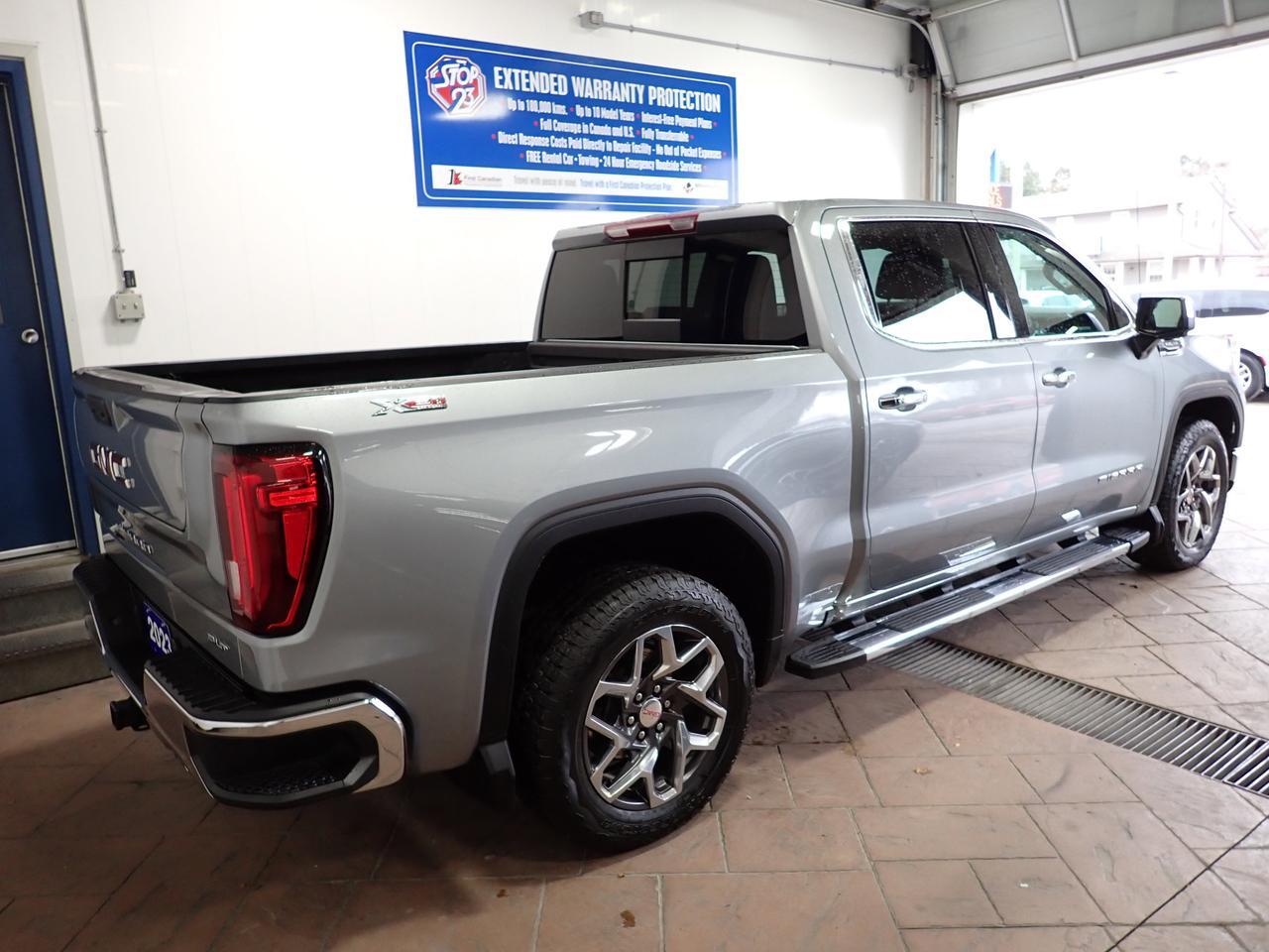 2023 GMC Sierra 1500 SLT 4WD CREW CAB LEATHER Listowel ON