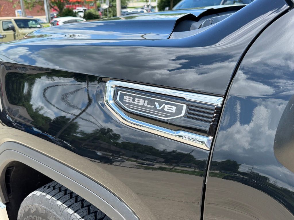 2023 GMC Sierra 1500 SLT Crestwood KY