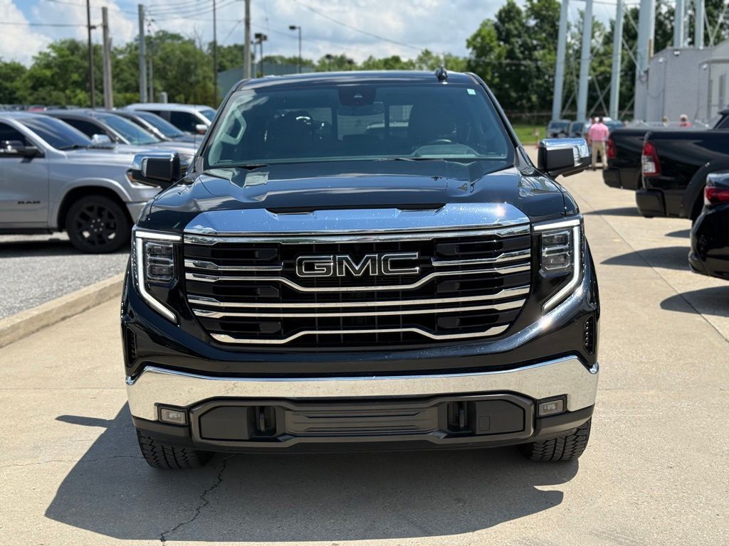 2023 GMC Sierra 1500 SLT Crestwood KY