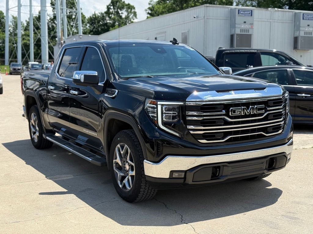 2023 GMC Sierra 1500 SLT Crestwood KY