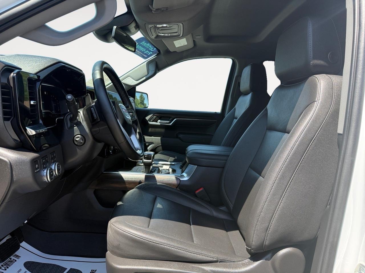 2023 GMC Sierra 1500 SLT, HEATED/VENTILATED SEATS, BOSE SPEAKERS, POWER FOLDING MIRRORS, TOW PACKAGE, TOW HOOKS, BED LINER, REMOTE START, APPLE CARPLAY/ANDROID AUTO, CLEAN CARFAX!