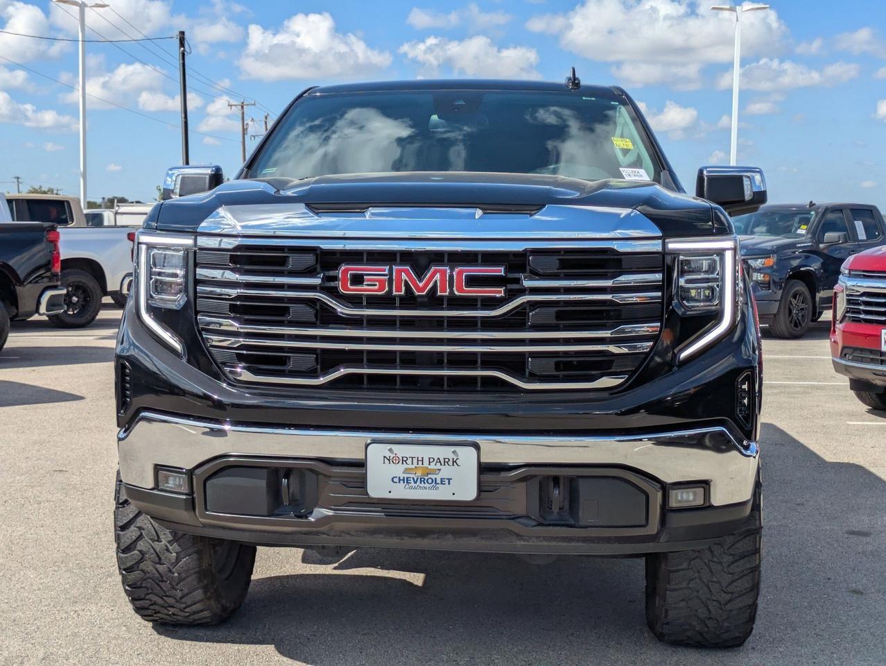 2023 GMC Sierra 1500 SLT Castroville TX