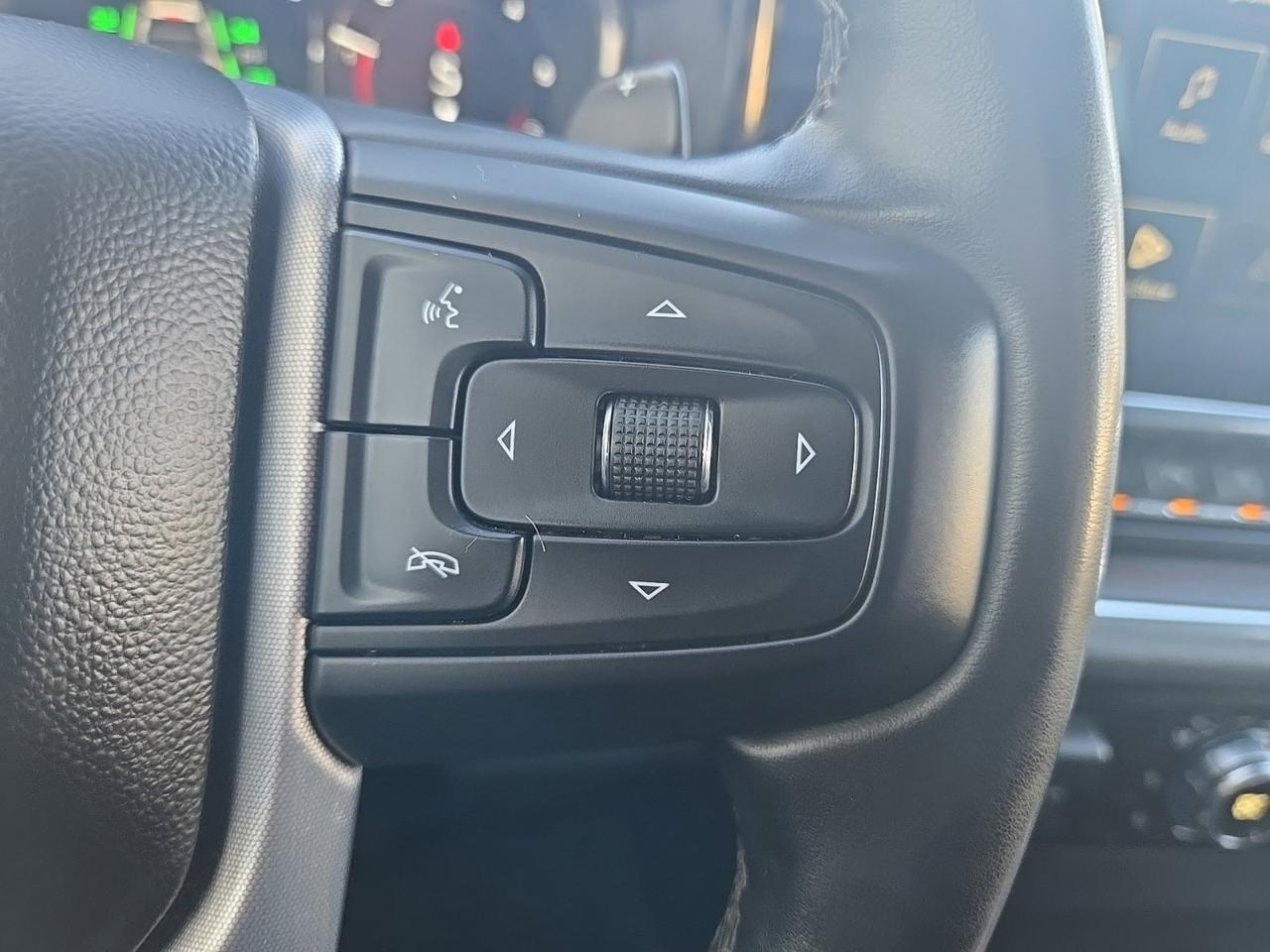 2023 GMC Sierra 1500 SLT West Burlington IA