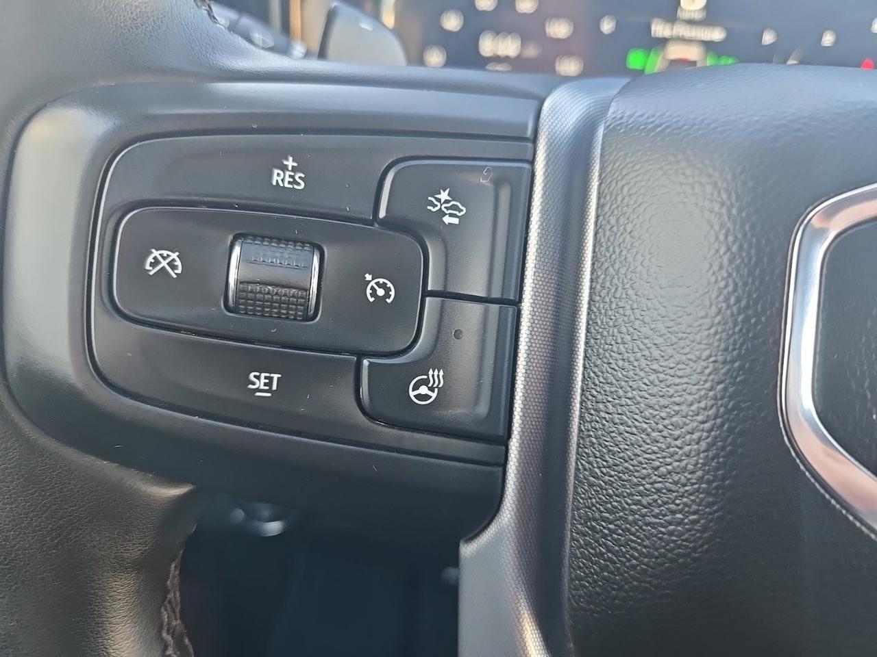 2023 GMC Sierra 1500 SLT West Burlington IA