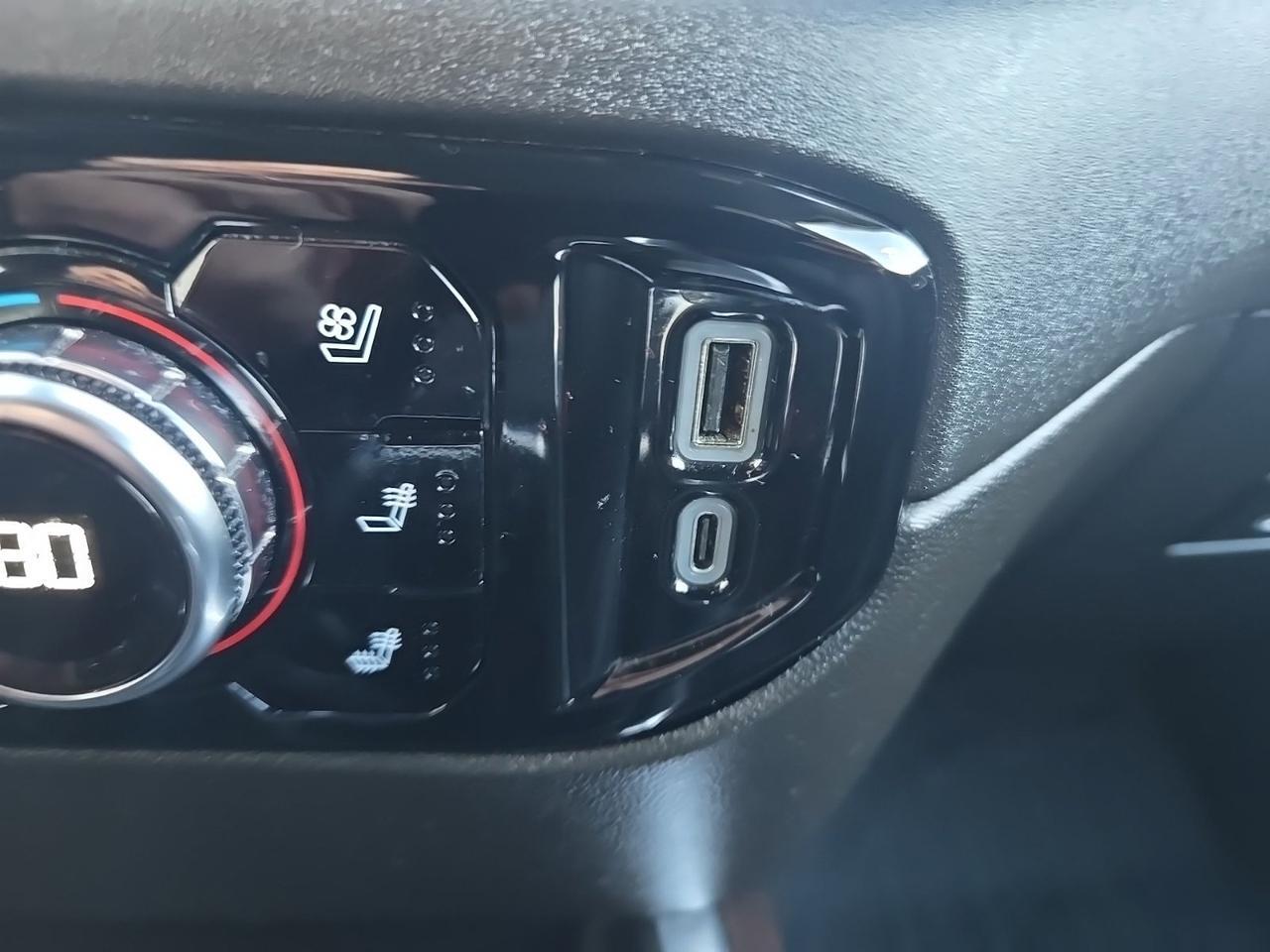 2023 GMC Sierra 1500 SLT West Burlington IA