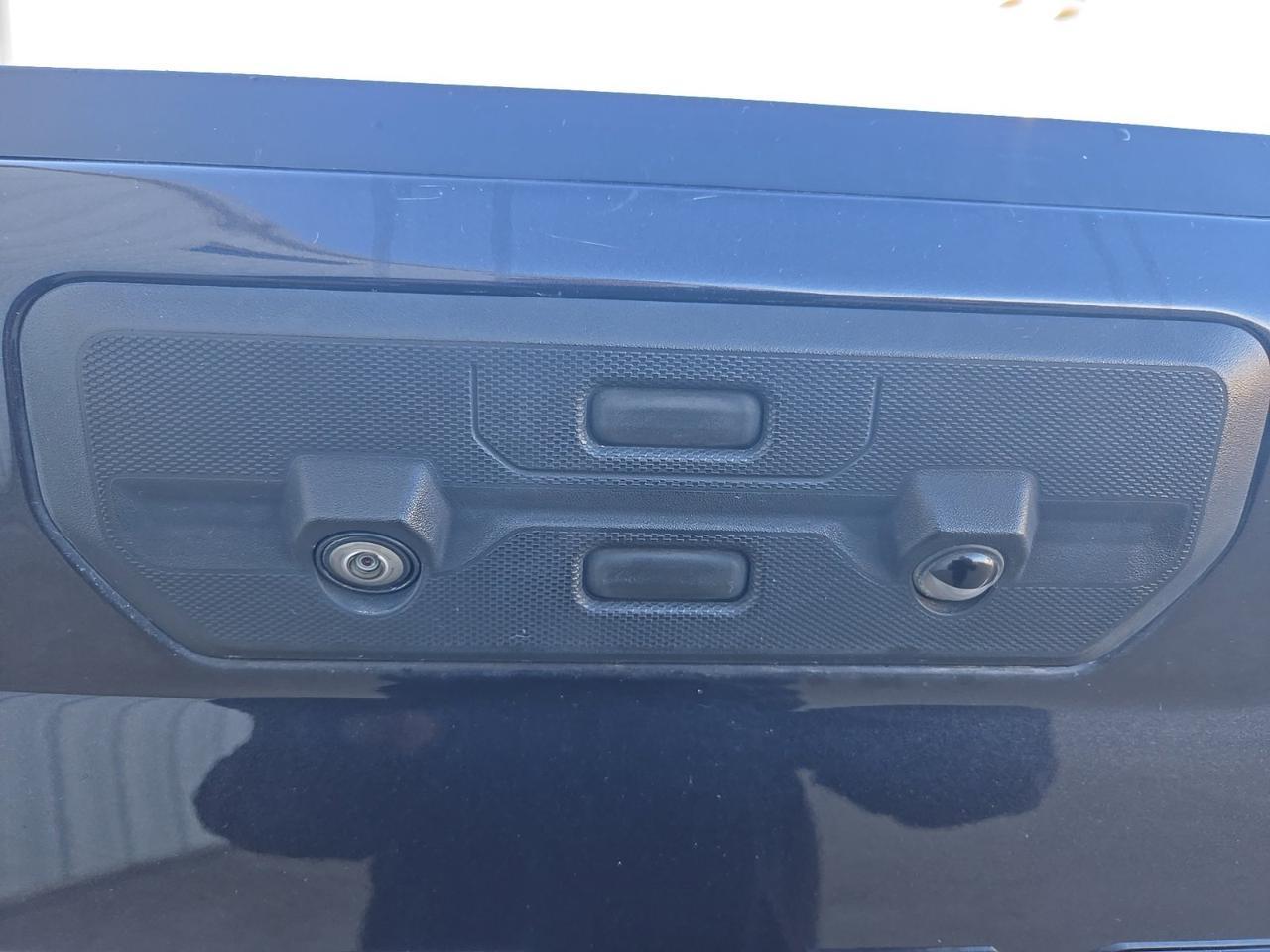 2023 GMC Sierra 1500 SLT West Burlington IA