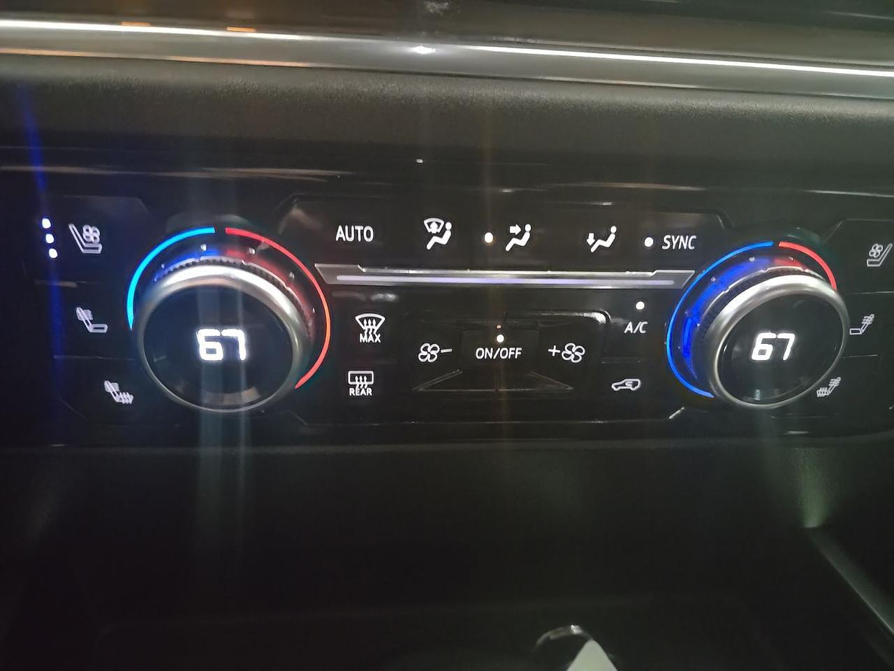 2023 GMC Sierra 1500 SLT West Burlington IA