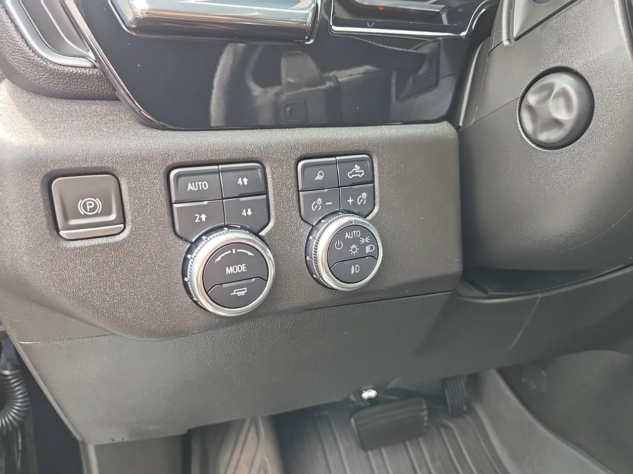 2023 GMC Sierra 1500 SLT Fredericksburg VA