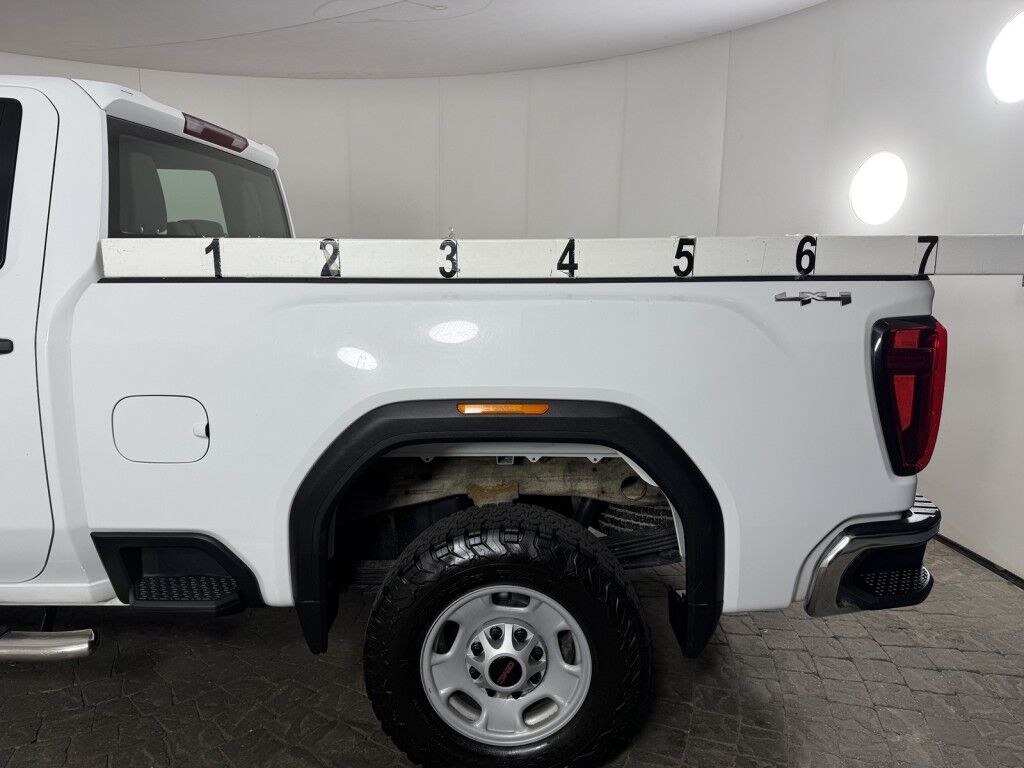 2023 GMC Sierra 2500HD 4WD Crew Cab Pro Maumee OH
