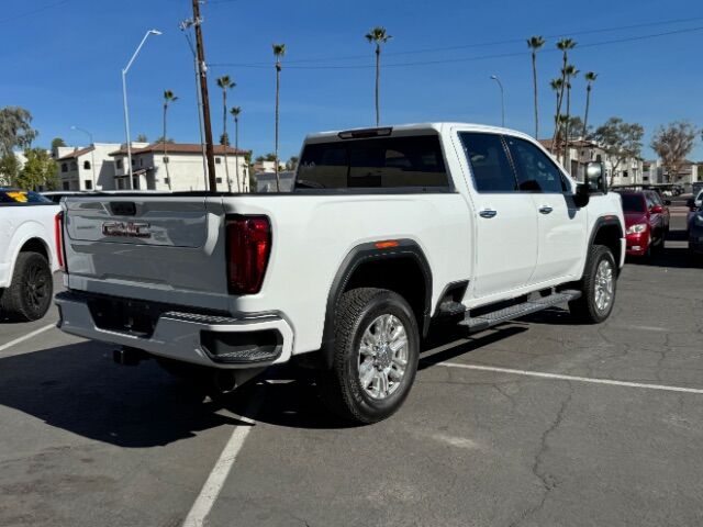 2023 GMC Sierra 2500HD 4WD Crew Cab Standard Bed Denali