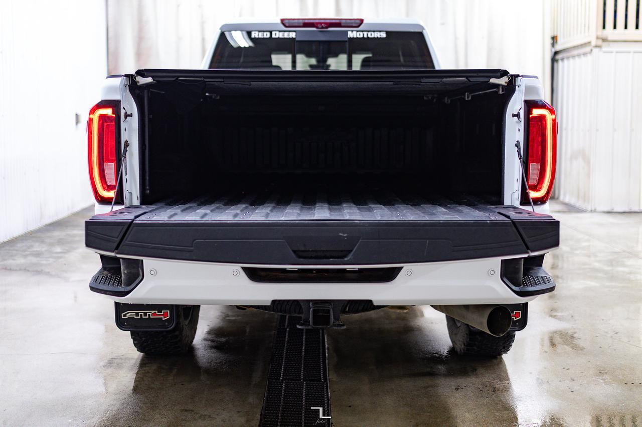 2023 GMC Sierra 2500HD 4x4 Crew Cab AT4 Diesel Leather Roof Nav BCam Red Deer AB