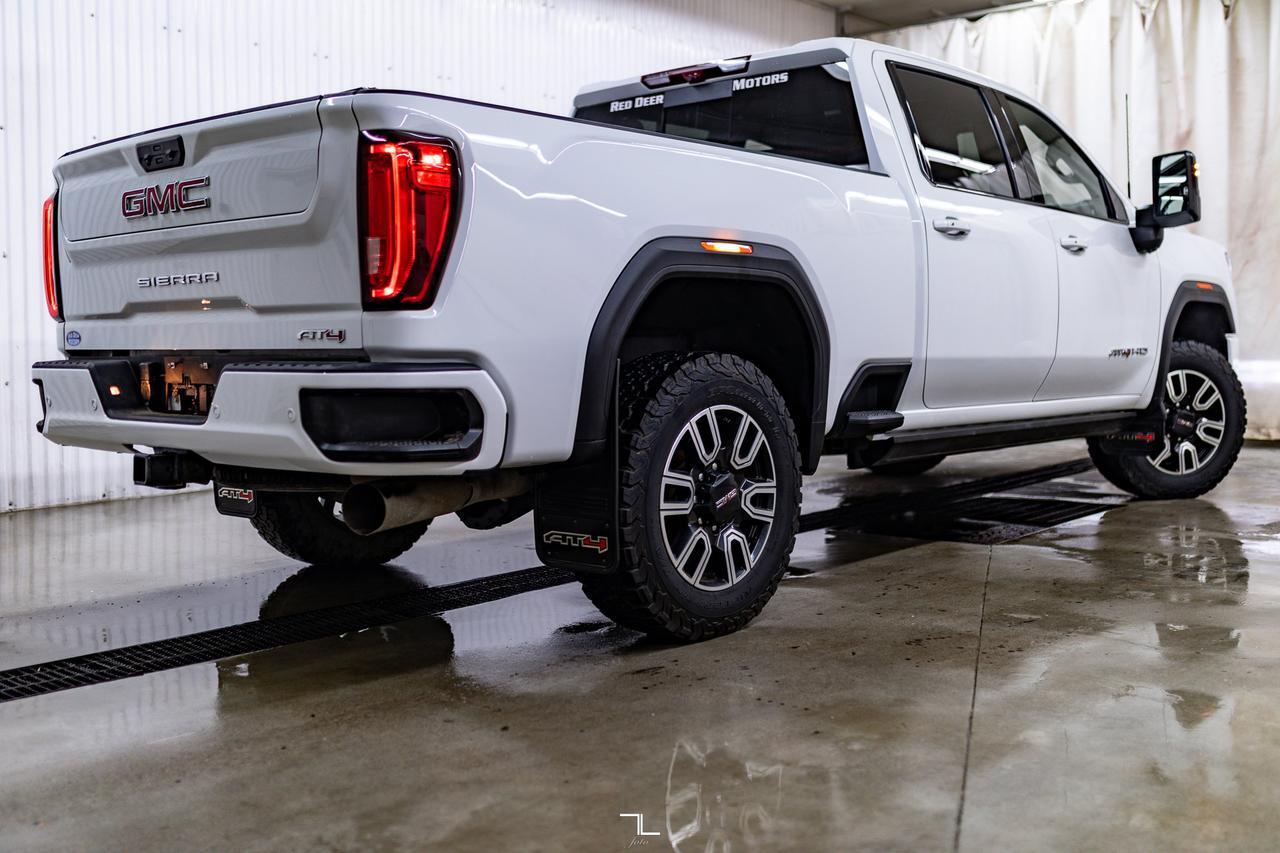 2023 GMC Sierra 2500HD 4x4 Crew Cab AT4 Diesel Leather Roof Nav BCam Red Deer AB