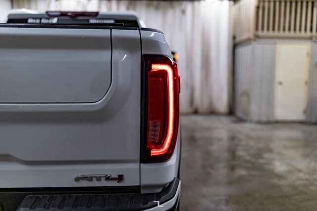 2023 GMC Sierra 2500HD 4x4 Crew Cab AT4 Diesel Leather Roof Nav BCam Red Deer AB