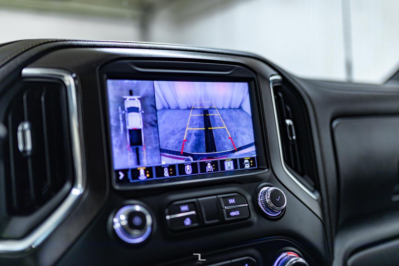 2023 GMC Sierra 2500HD 4x4 Crew Cab AT4 Diesel Leather Roof Nav BCam Red Deer AB