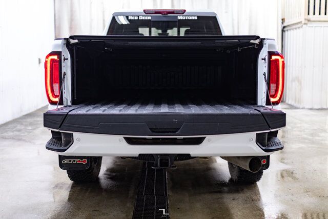 2023 GMC Sierra 2500HD 4x4 Crew Cab AT4 Diesel Leather Roof Nav BCam Red Deer AB