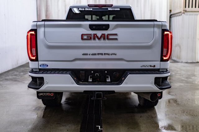 2023 GMC Sierra 2500HD 4x4 Crew Cab AT4 Diesel Leather Roof Nav BCam Red Deer AB