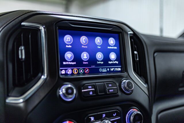 2023 GMC Sierra 2500HD 4x4 Crew Cab AT4 Diesel Leather Roof Nav BCam Red Deer AB