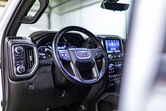 2023 GMC Sierra 2500HD 4x4 Crew Cab AT4 Diesel Leather Roof Nav BCam Red Deer AB