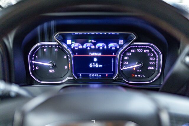 2023 GMC Sierra 2500HD 4x4 Crew Cab AT4 Diesel Leather Roof Nav BCam Red Deer AB