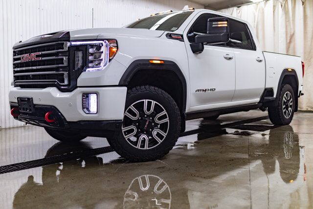 2023 GMC Sierra 2500HD 4x4 Crew Cab AT4 Diesel Leather Roof Nav BCam Red Deer AB