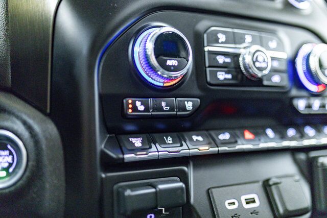 2023 GMC Sierra 2500HD 4x4 Crew Cab AT4 Diesel Leather Roof Nav BCam Red Deer AB