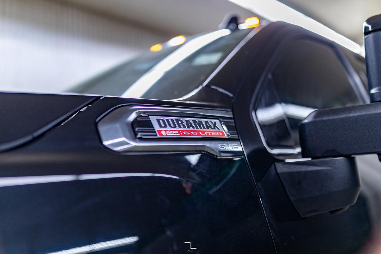 2023 GMC Sierra 2500HD 4x4 Crew Cab AT4 Diesel Leather Roof Nav BCam Red Deer AB