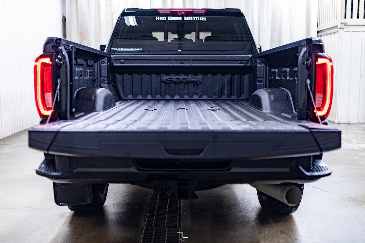 2023 GMC Sierra 2500HD 4x4 Crew Cab AT4 Diesel Leather Roof Nav BCam Red Deer AB