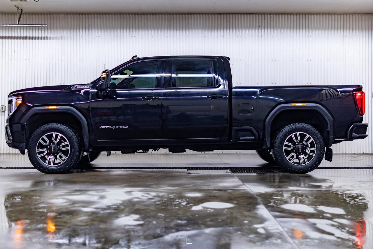 2023 GMC Sierra 2500HD 4x4 Crew Cab AT4 Diesel Leather Roof Nav BCam Red Deer AB