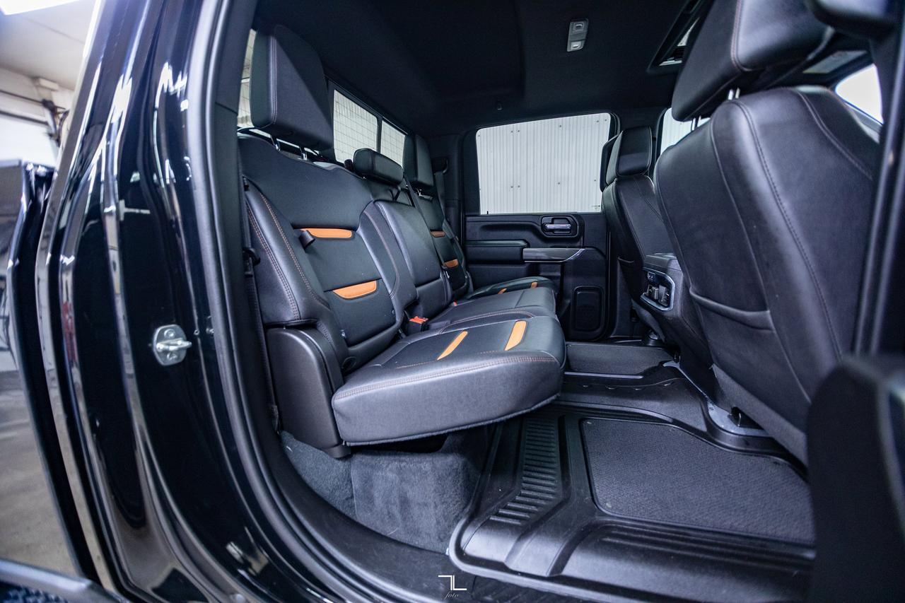 2023 GMC Sierra 2500HD 4x4 Crew Cab AT4 Diesel Leather Roof Nav BCam Red Deer AB