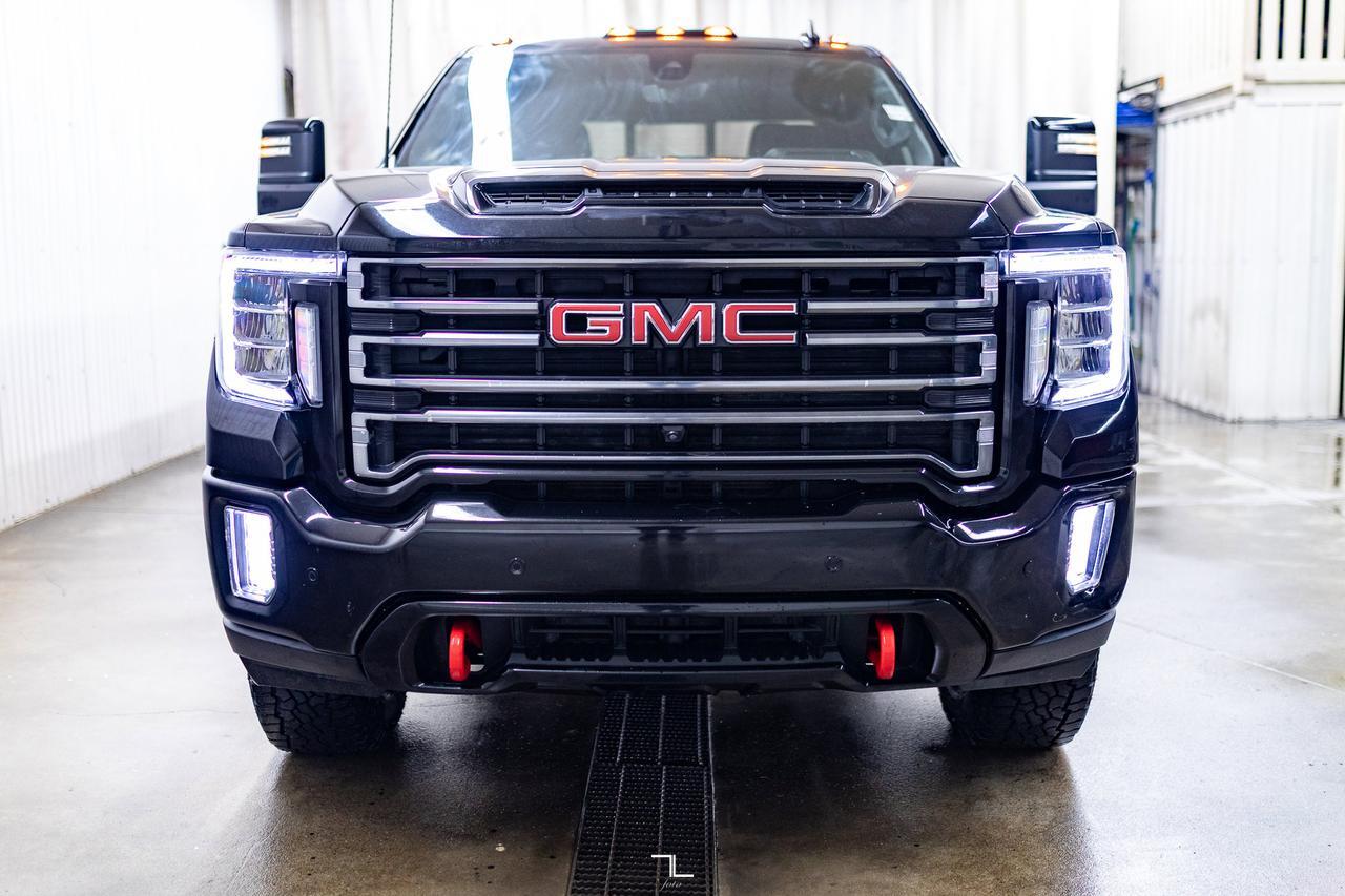 2023 GMC Sierra 2500HD 4x4 Crew Cab AT4 Diesel Leather Roof Nav BCam Red Deer AB