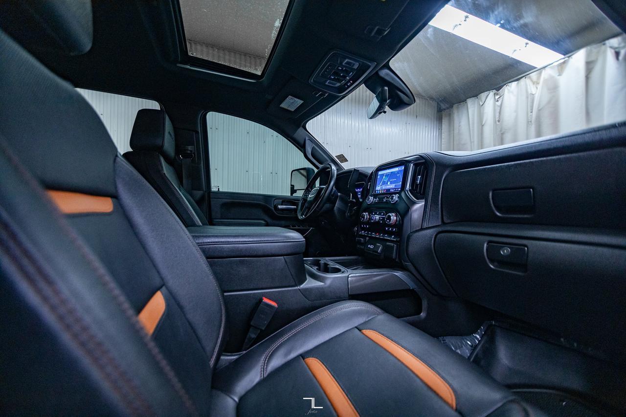 2023 GMC Sierra 2500HD 4x4 Crew Cab AT4 Diesel Leather Roof Nav BCam Red Deer AB