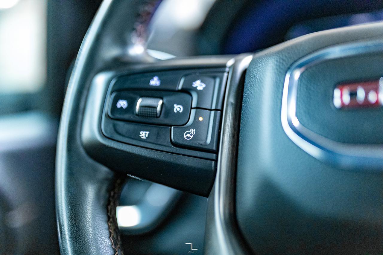 2023 GMC Sierra 2500HD 4x4 Crew Cab AT4 Diesel Leather Roof Nav BCam Red Deer AB