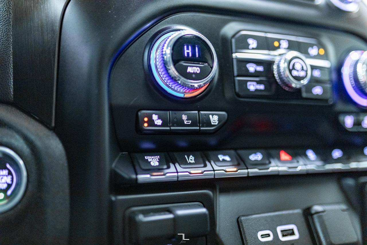 2023 GMC Sierra 2500HD 4x4 Crew Cab AT4 Diesel Leather Roof Nav BCam Red Deer AB