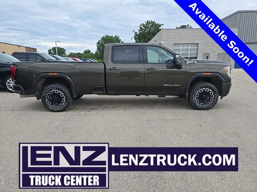 2023_GMC_Sierra 2500HD_4x4 Crew Cab AT4_ Fond du Lac WI