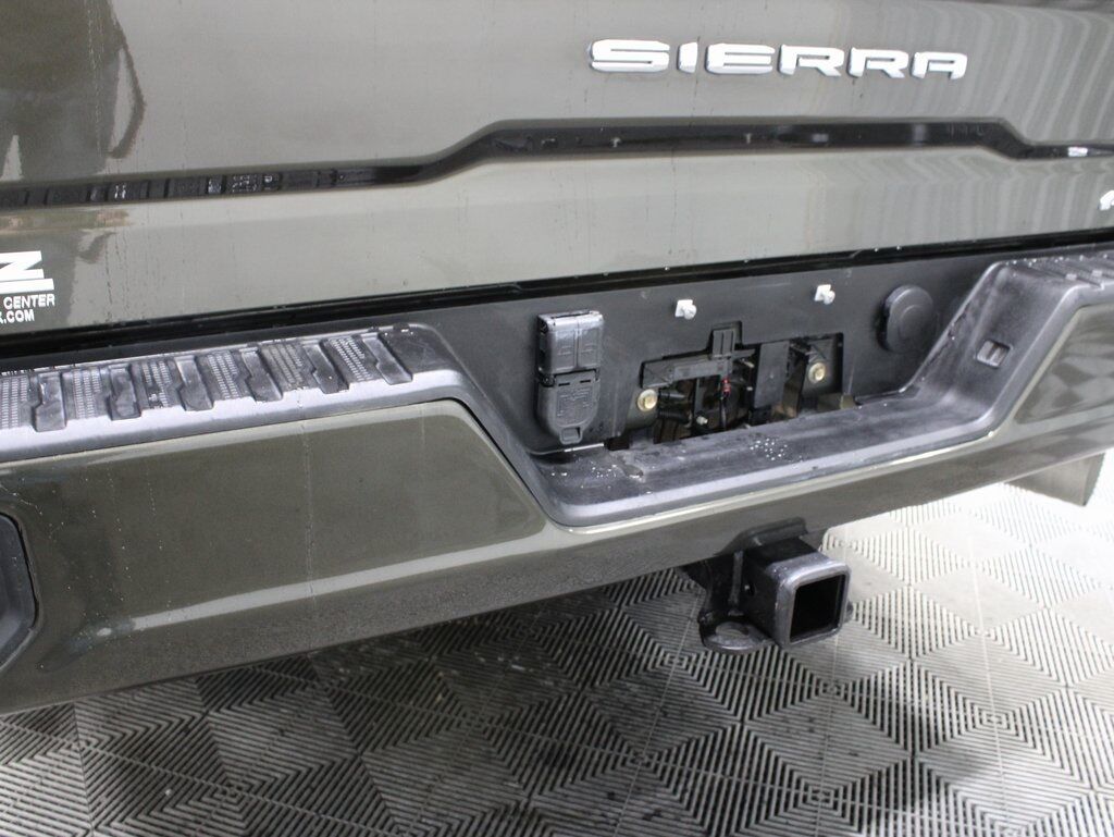 2023 GMC Sierra 2500HD 4x4 Crew Cab AT4 Fond du Lac WI
