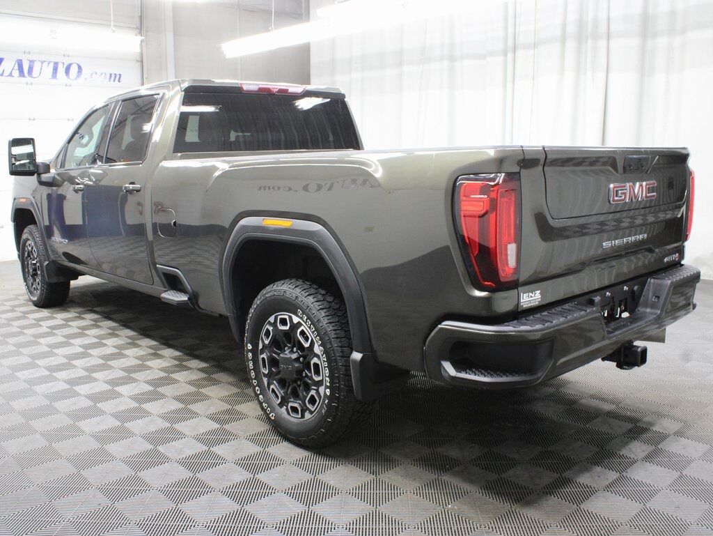 2023 GMC Sierra 2500HD 4x4 Crew Cab AT4 Fond du Lac WI