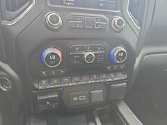 2023 GMC Sierra 2500HD 4x4 Crew Cab AT4 Fond du Lac WI