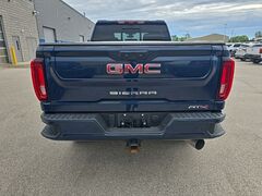 2023 GMC Sierra 2500HD 4x4 Crew Cab AT4 Fond du Lac WI