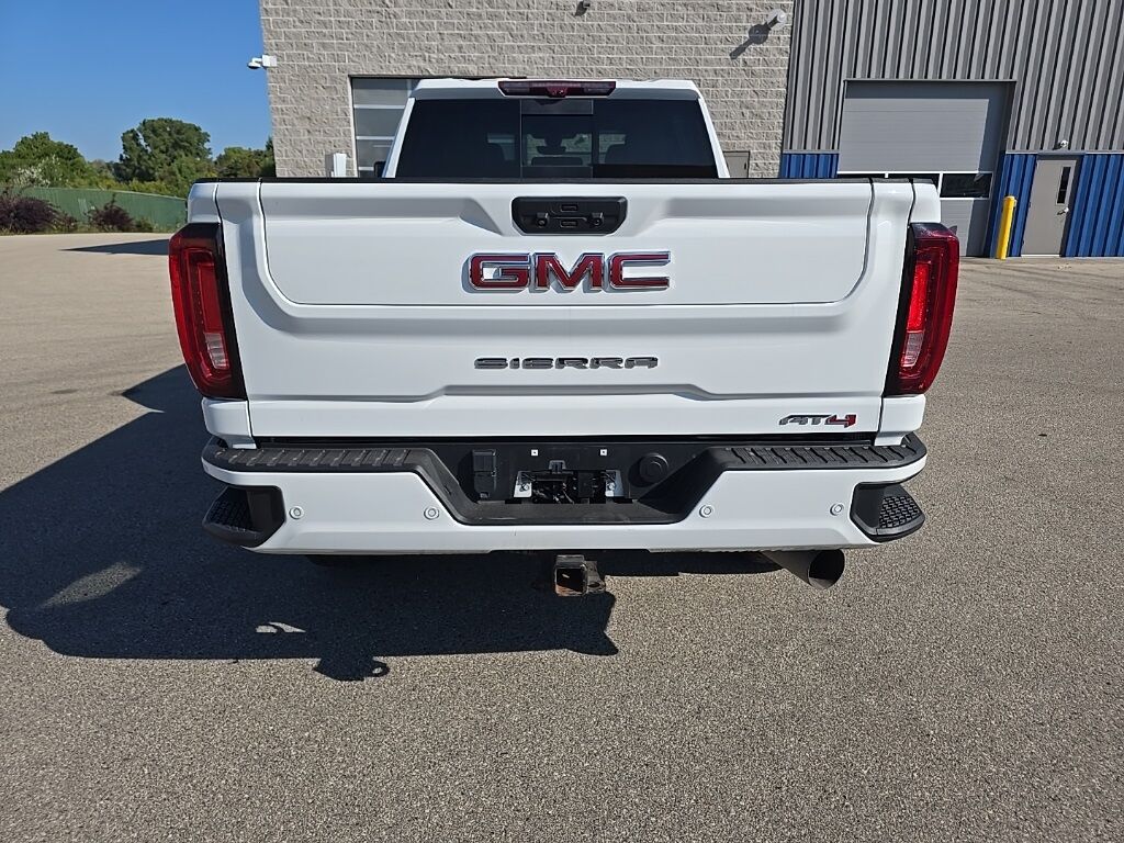 2023 GMC Sierra 2500HD 4x4 Crew Cab AT4 Minocqua WI