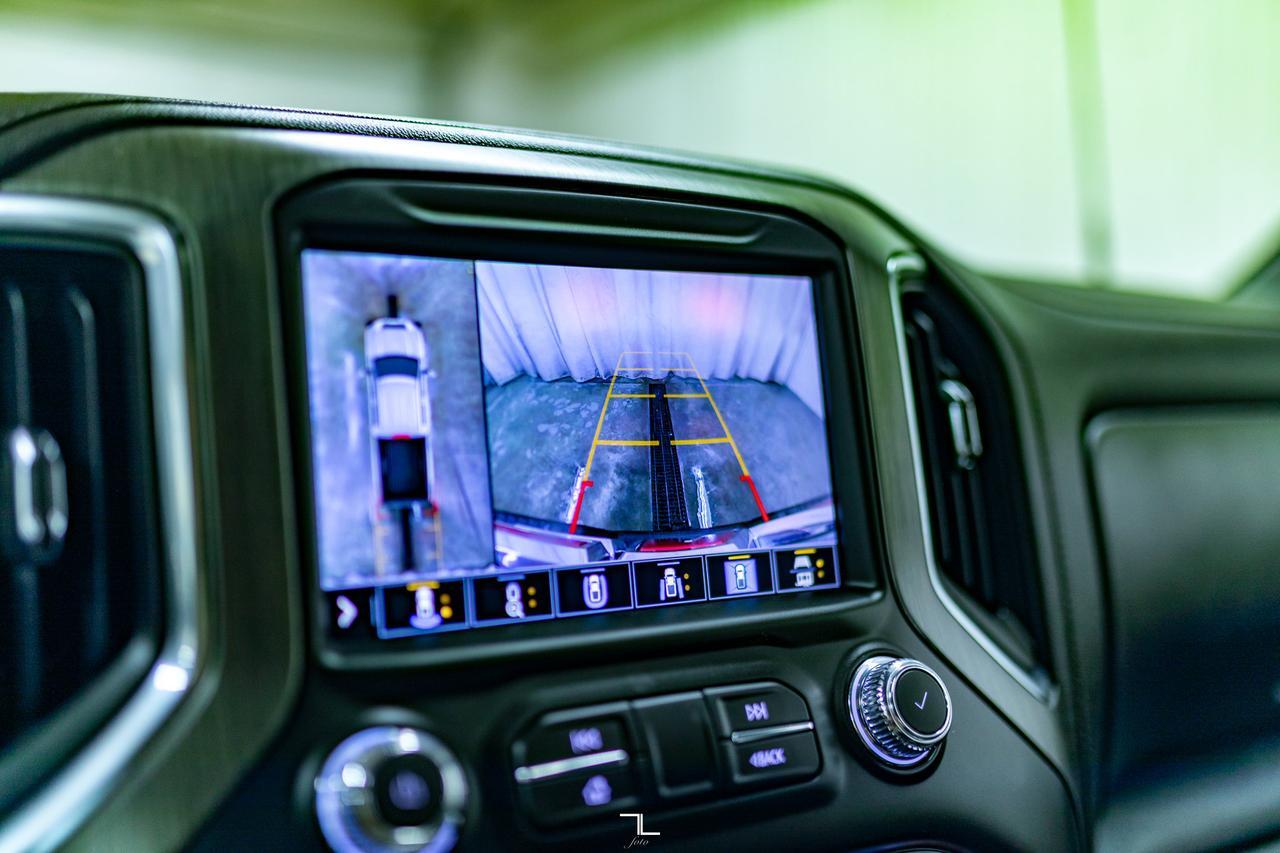 2023 GMC Sierra 2500HD 4x4 Crew Cab Denali Diesel Leather Roof Nav BCam Red Deer AB